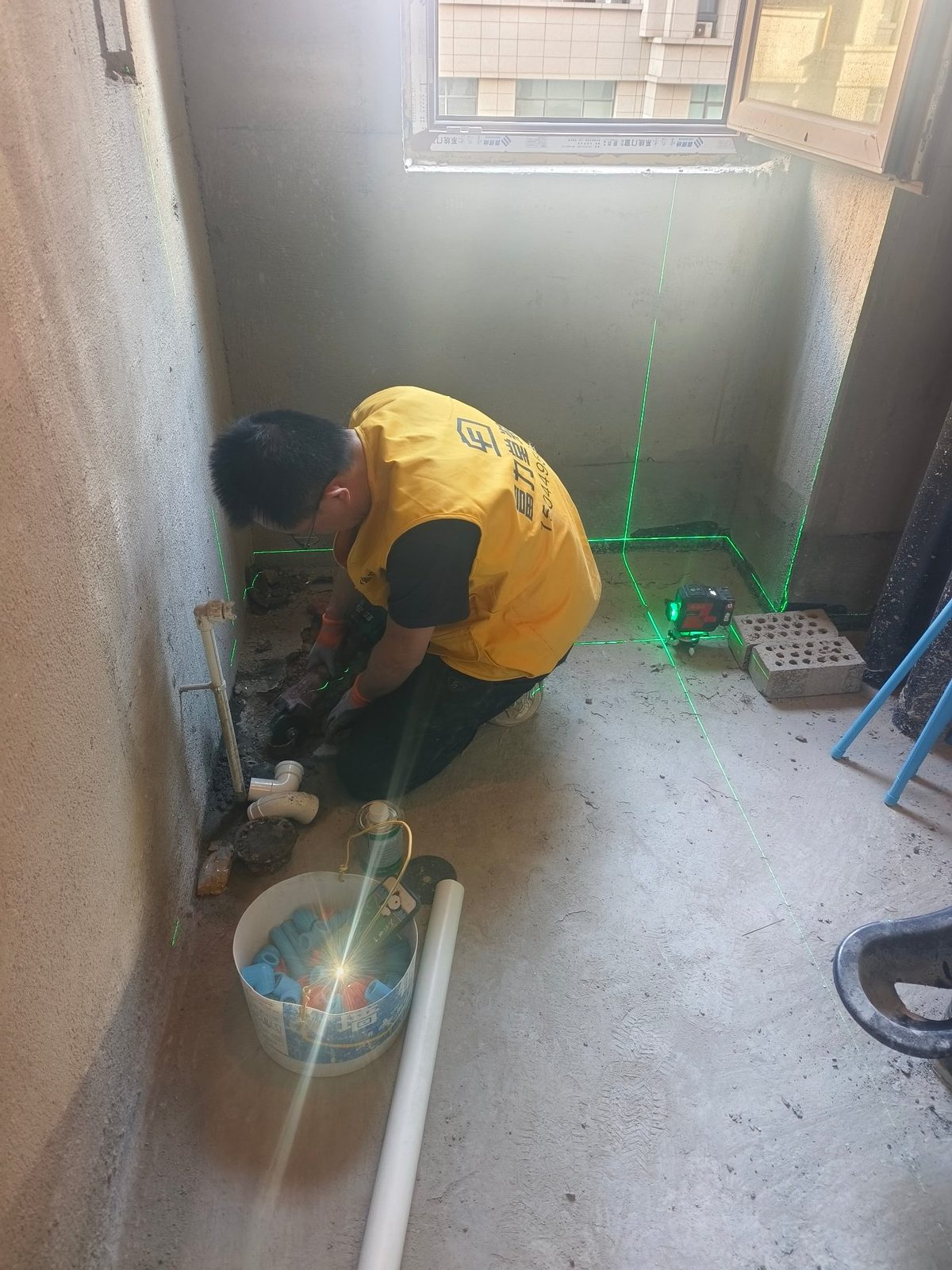 都市庭院工地：水电点位复核